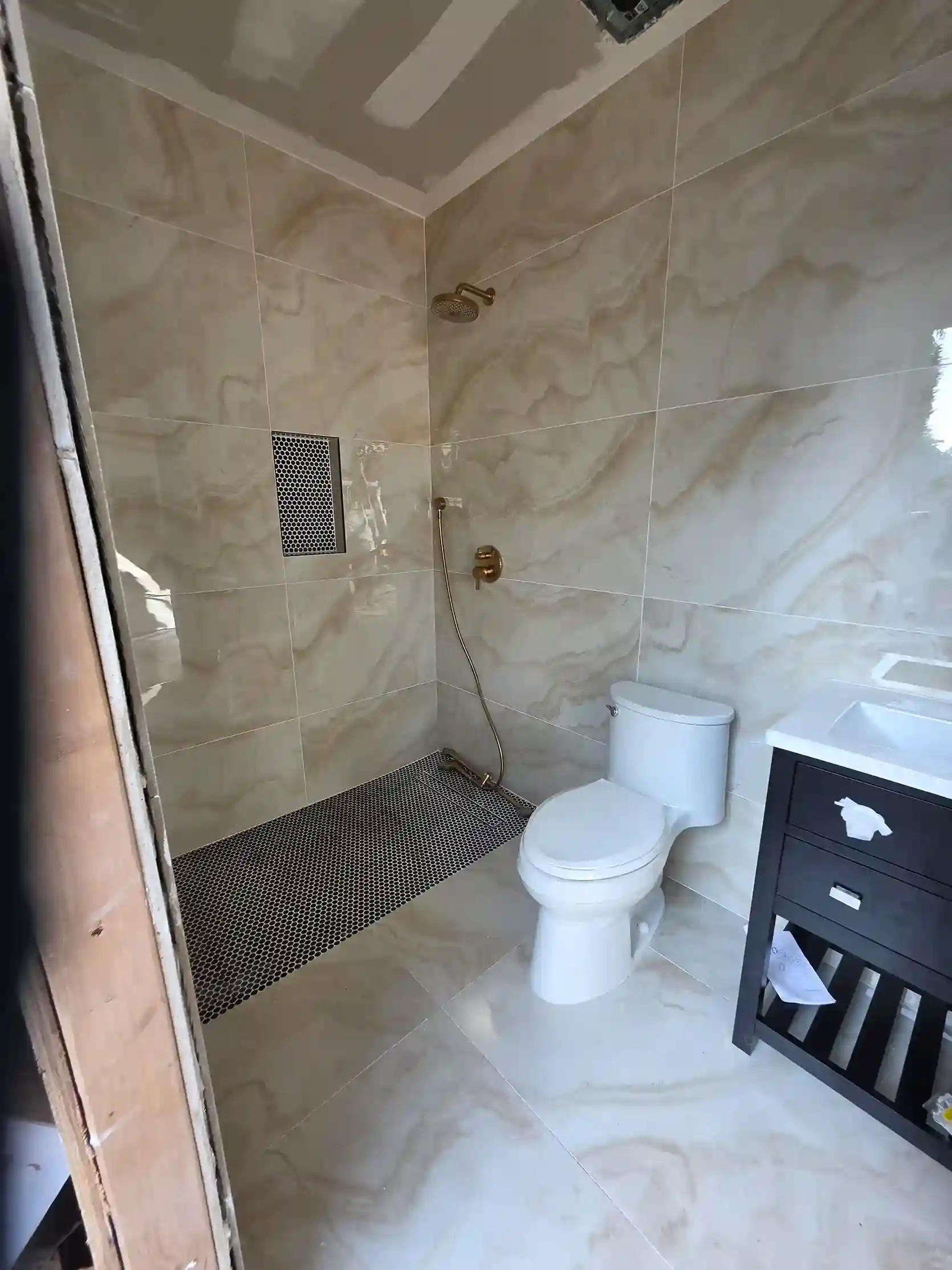 Bathroom Remodeling Built to Last.